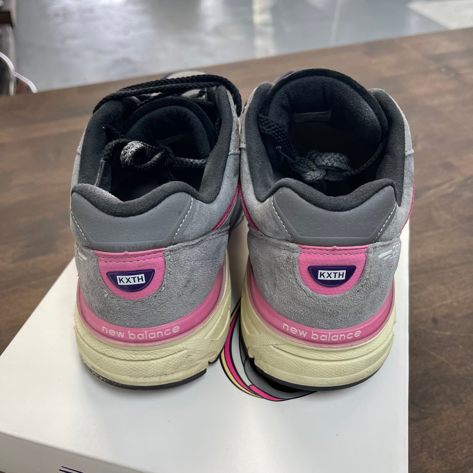 New Balance 990v4 Kith United Arrows (USED)
