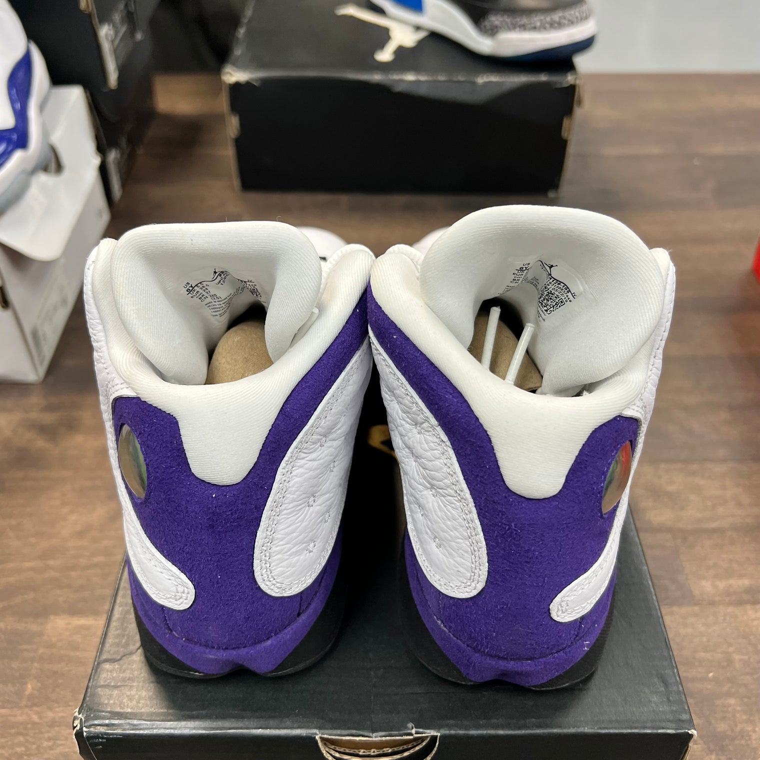 (GS) Lakers Jordan 13 (USED)