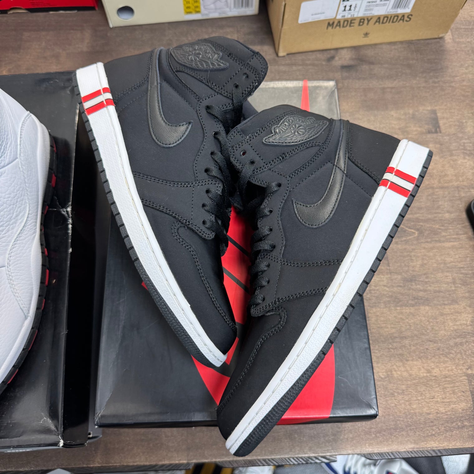 Paris Saint Germain Jordan 1 High (USED)