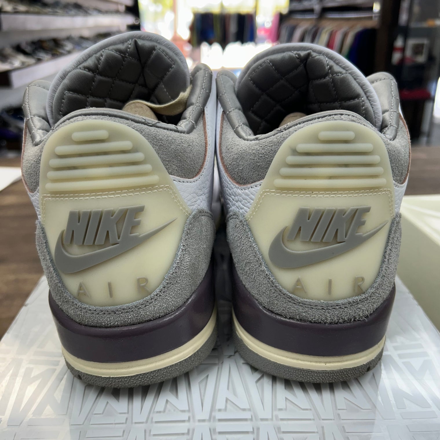 A Ma Maniere Jordan 3 Retro (W) (USED)