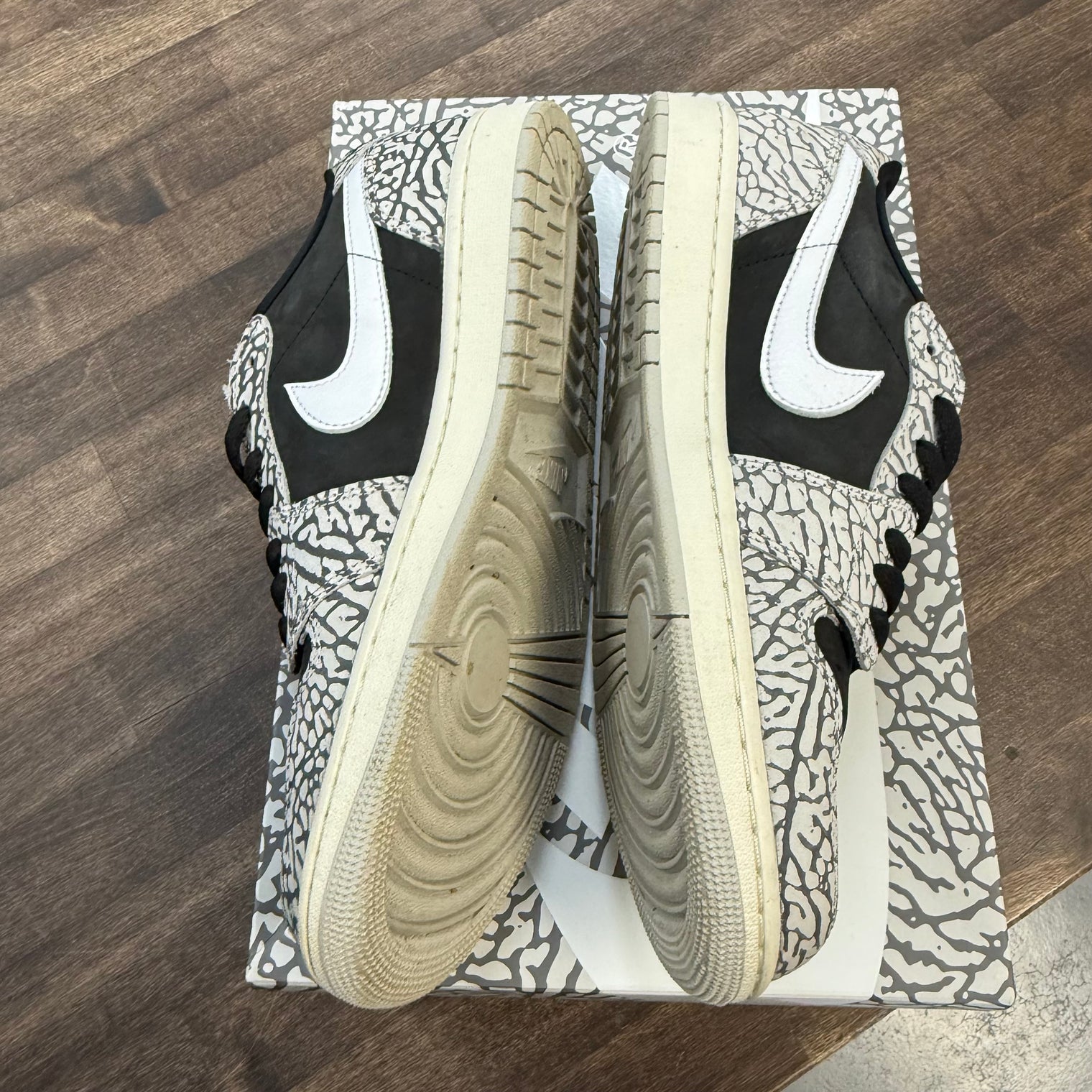 Black Cement Jordan 1 Low OG (USED)