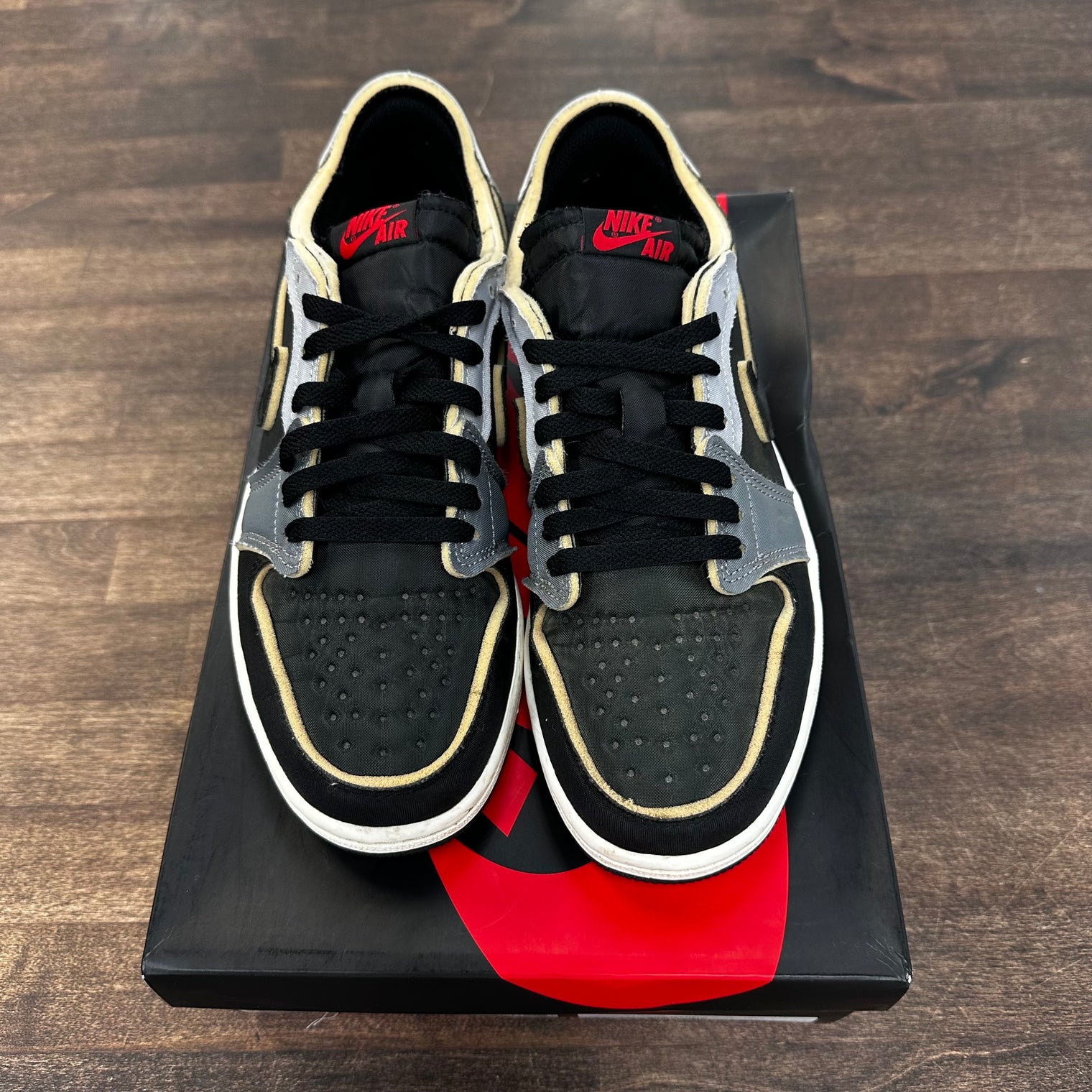 Black Smoke Grey Jordan 1 Low OG EX (USED)