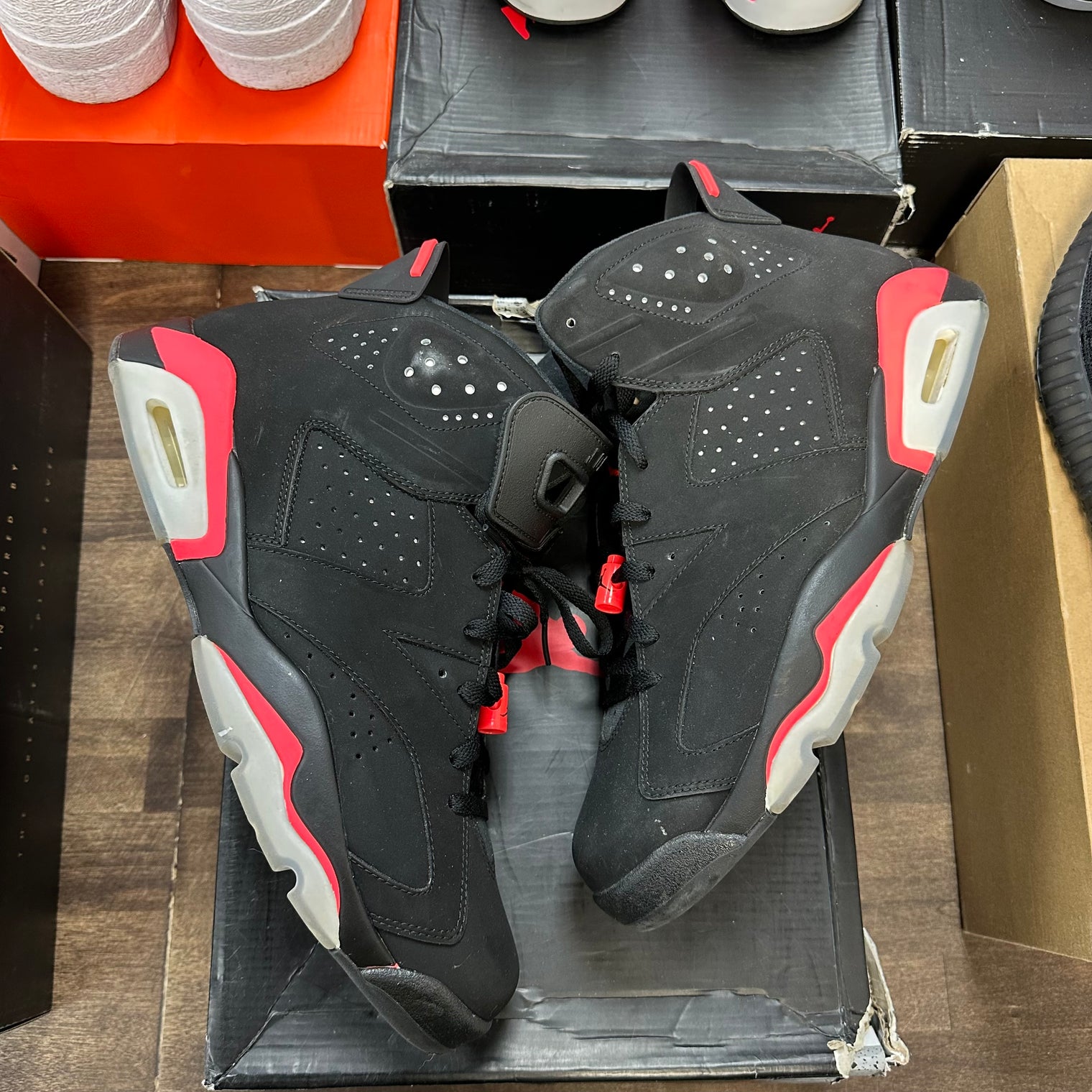 Black Infrared Jordan 6 Retro (2014) (USED)