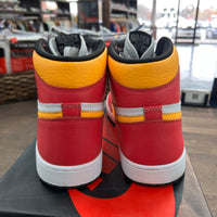 Fusion Red Jordan 1 High (USED)