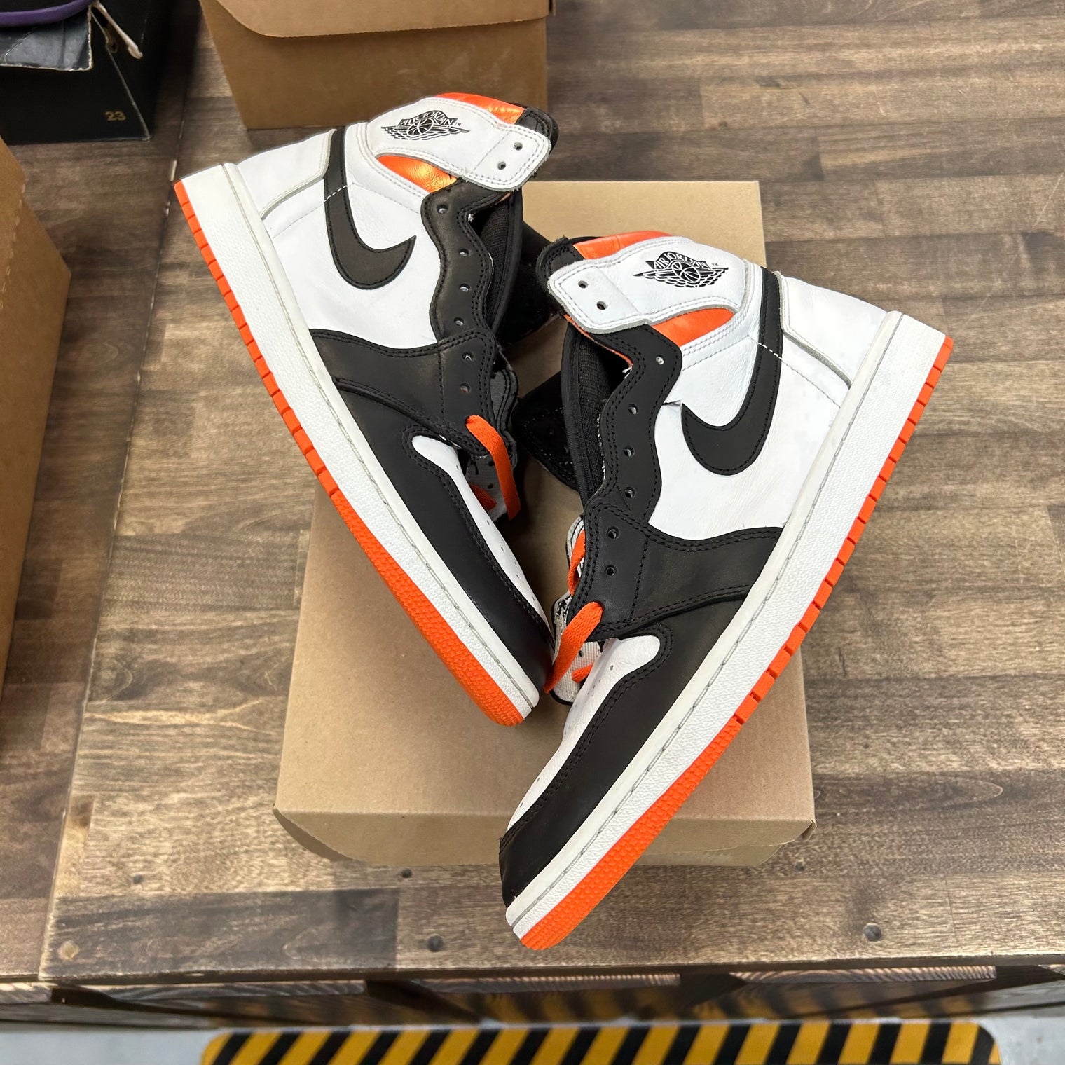 Electro Orange Jordan 1 High (USED, No Box)