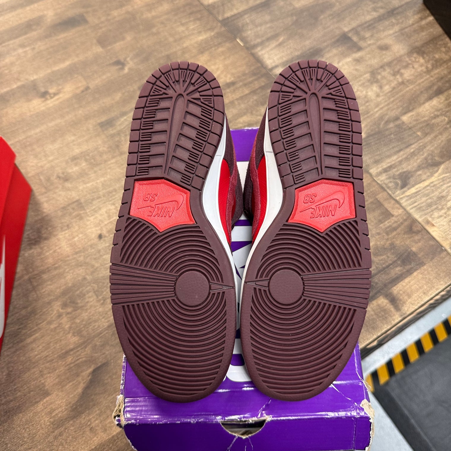 Cherry SB Dunk Low (USED)