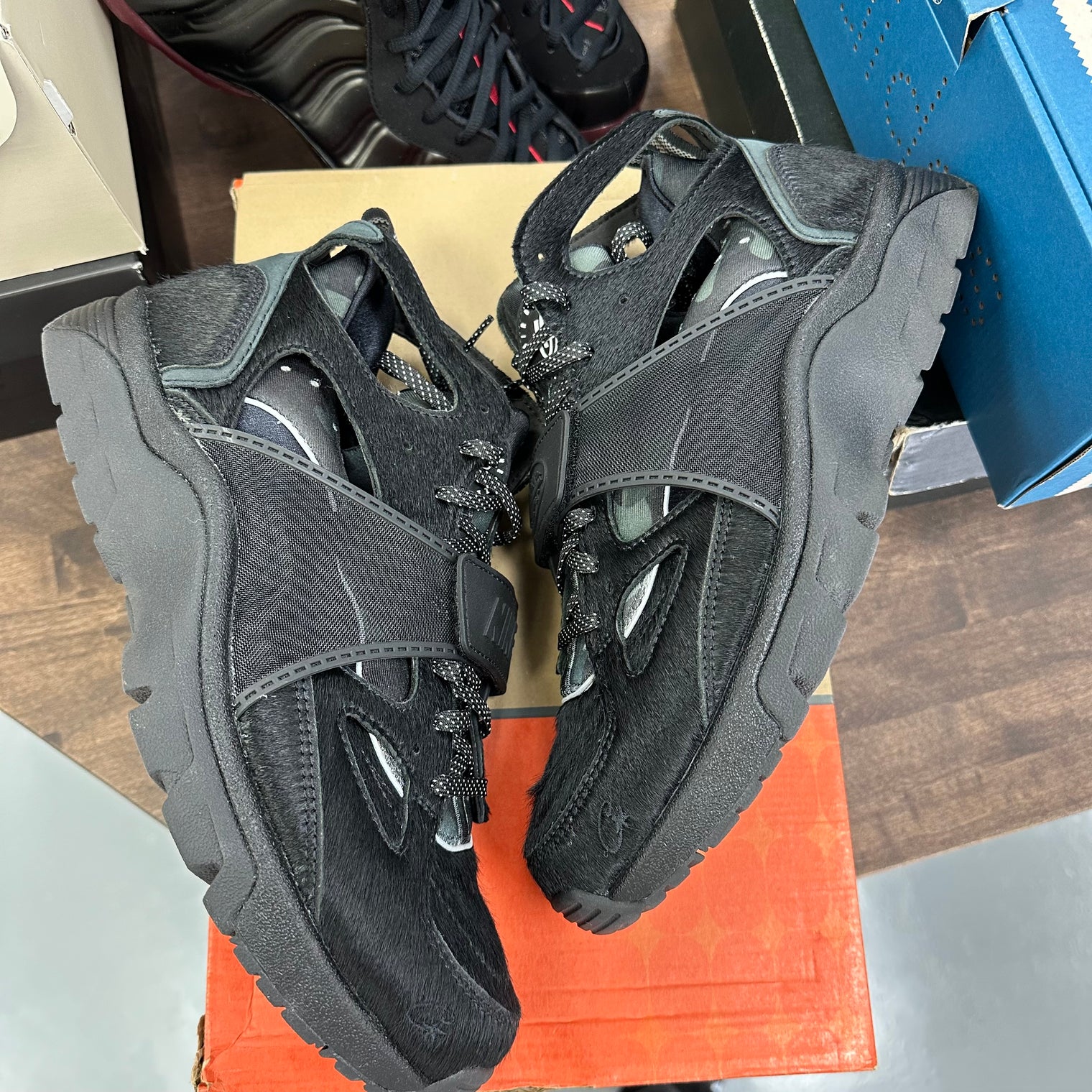Cortiez Black Nike Air Trainer Huarache (USED)
