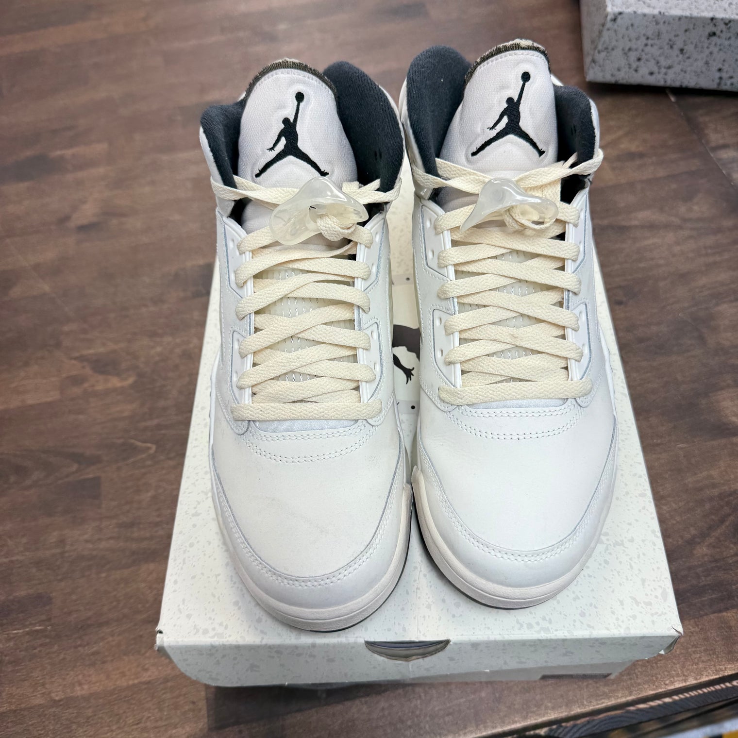 Sail Jordan 5 Retro (USED)