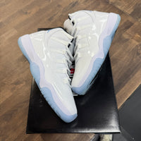 Legend Blue Jordan 11 (USED)