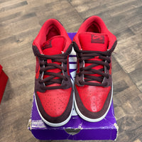 Cherry SB Dunk Low (USED)