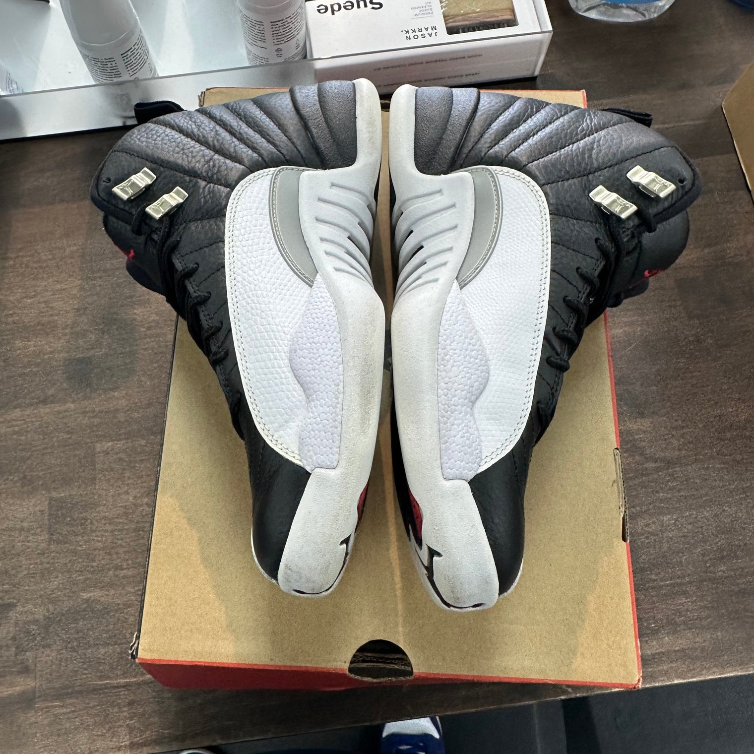Playoff Jordan 12 (USED)