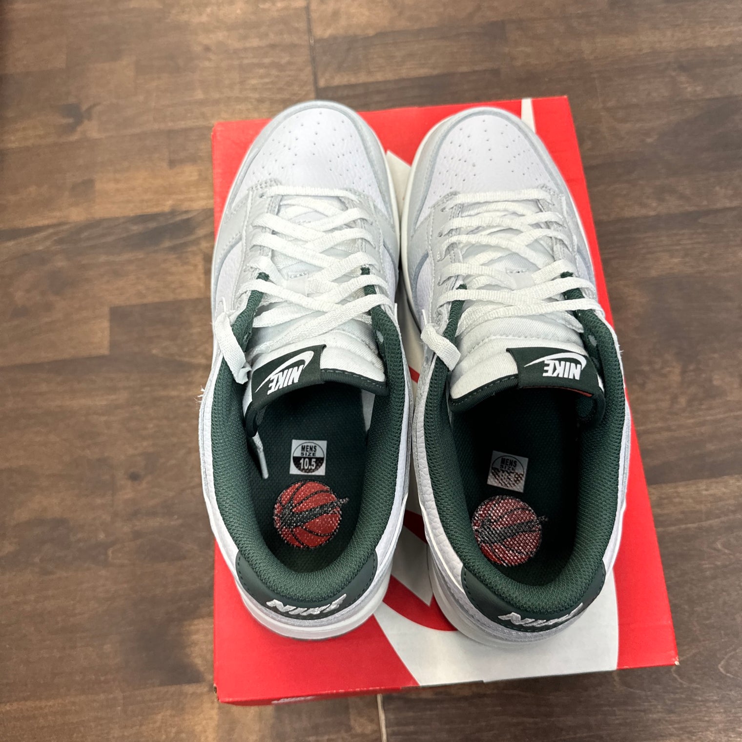 Photon Dust Vintage Green Dunk Low (USED)