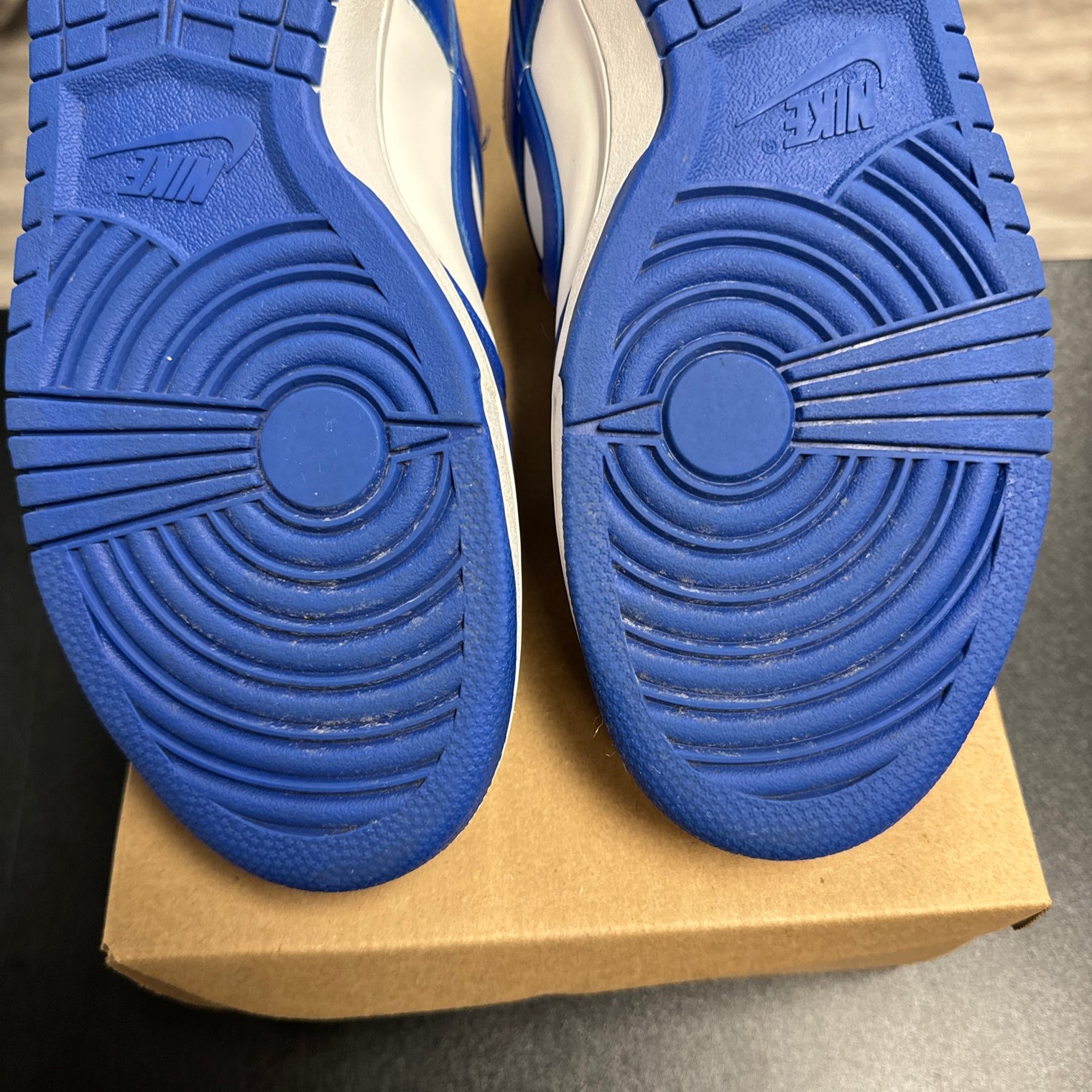 Kentucky Dunk Low (USED, no box)
