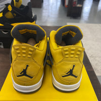 Lightning Jordan 4 (USED)