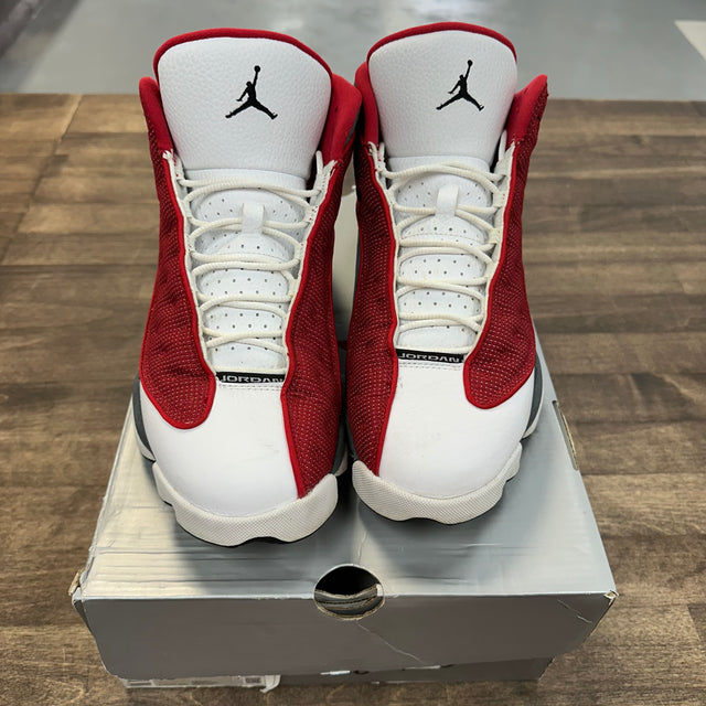 Flint Red Jordan 13 (USED)
