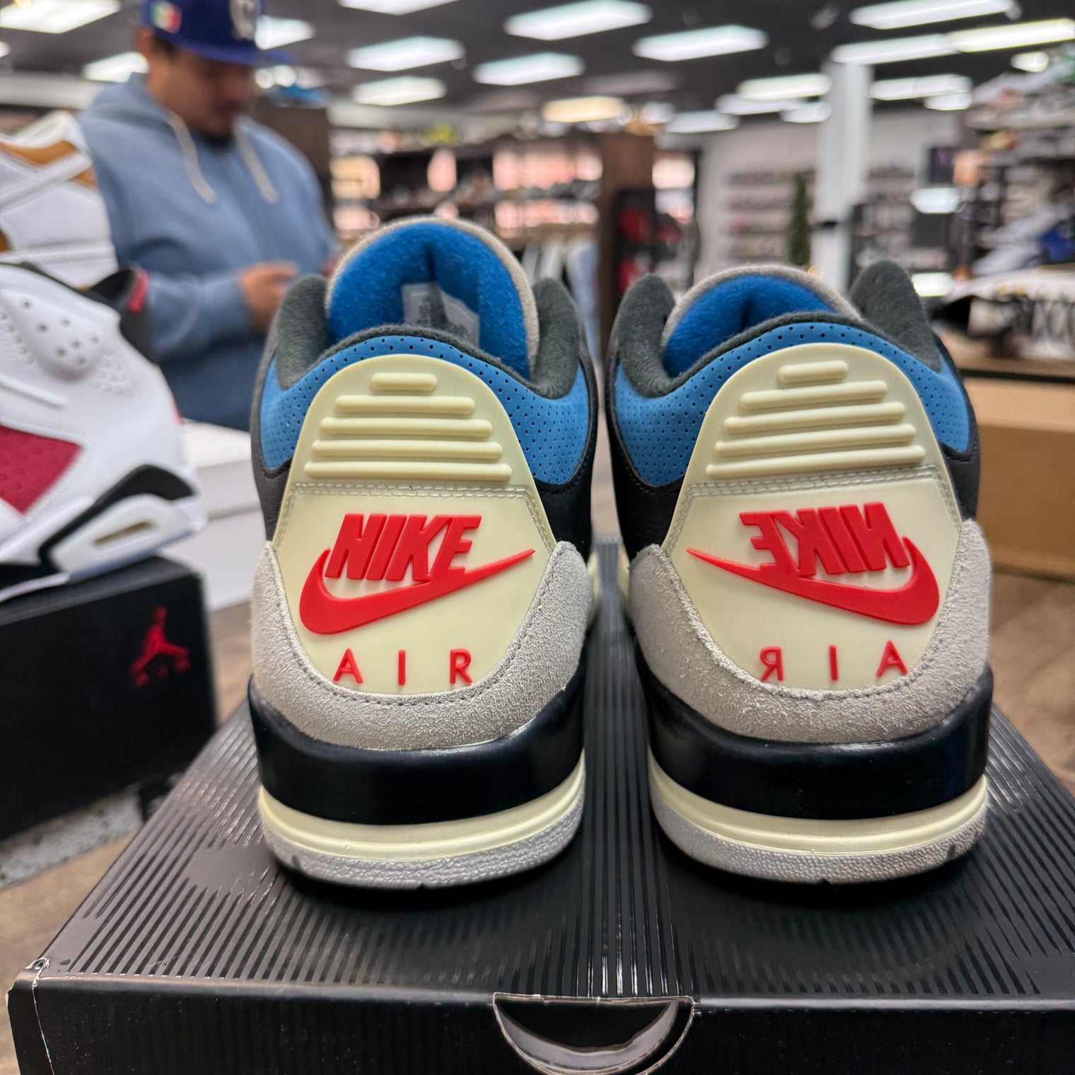 Rare Air Jordan 3 Retro OG (USED)