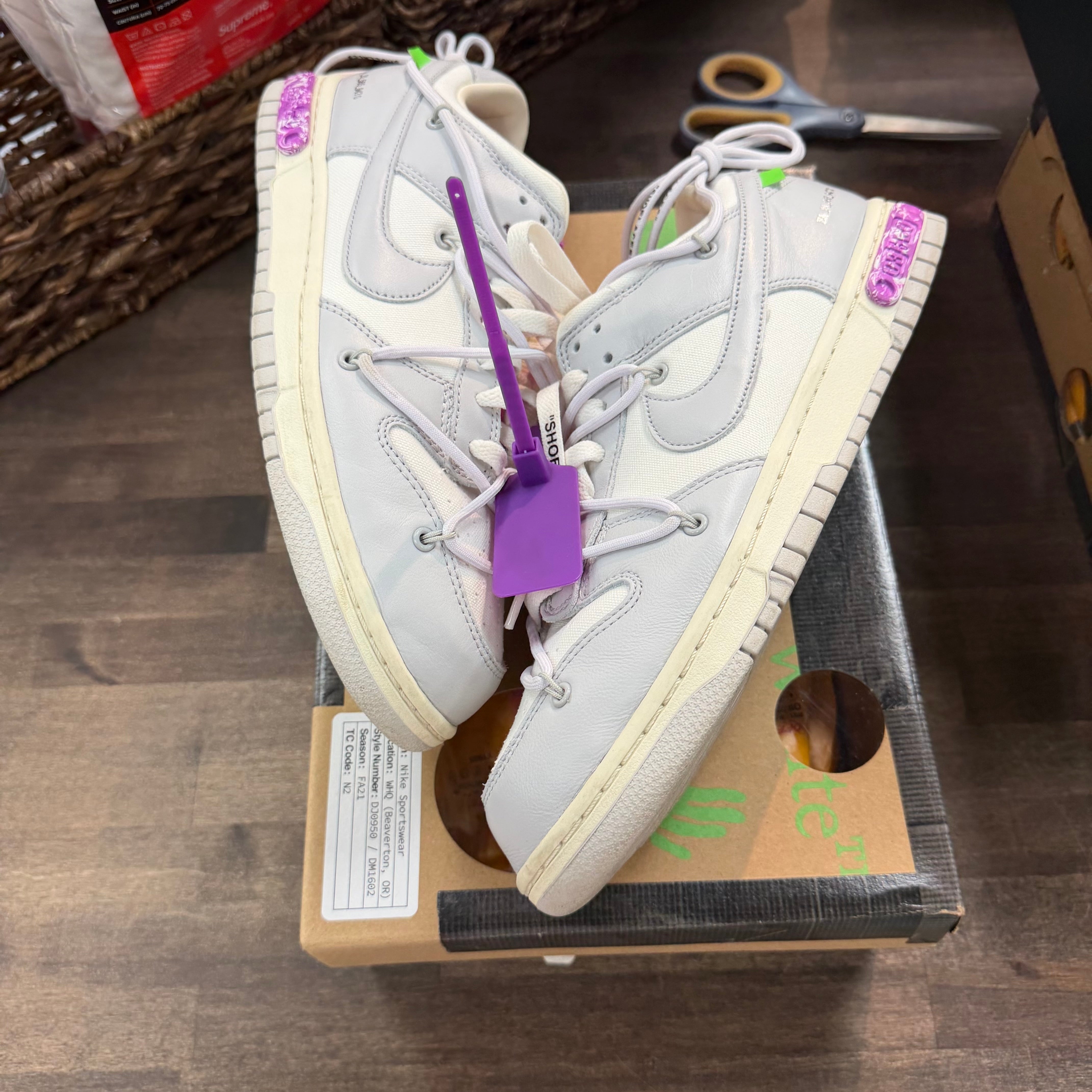 Nike Dunk Low Off-White Lot 3 (US 10.5) (Lightly Worn) Size 10.5 (Pre-Owned) - Image 1