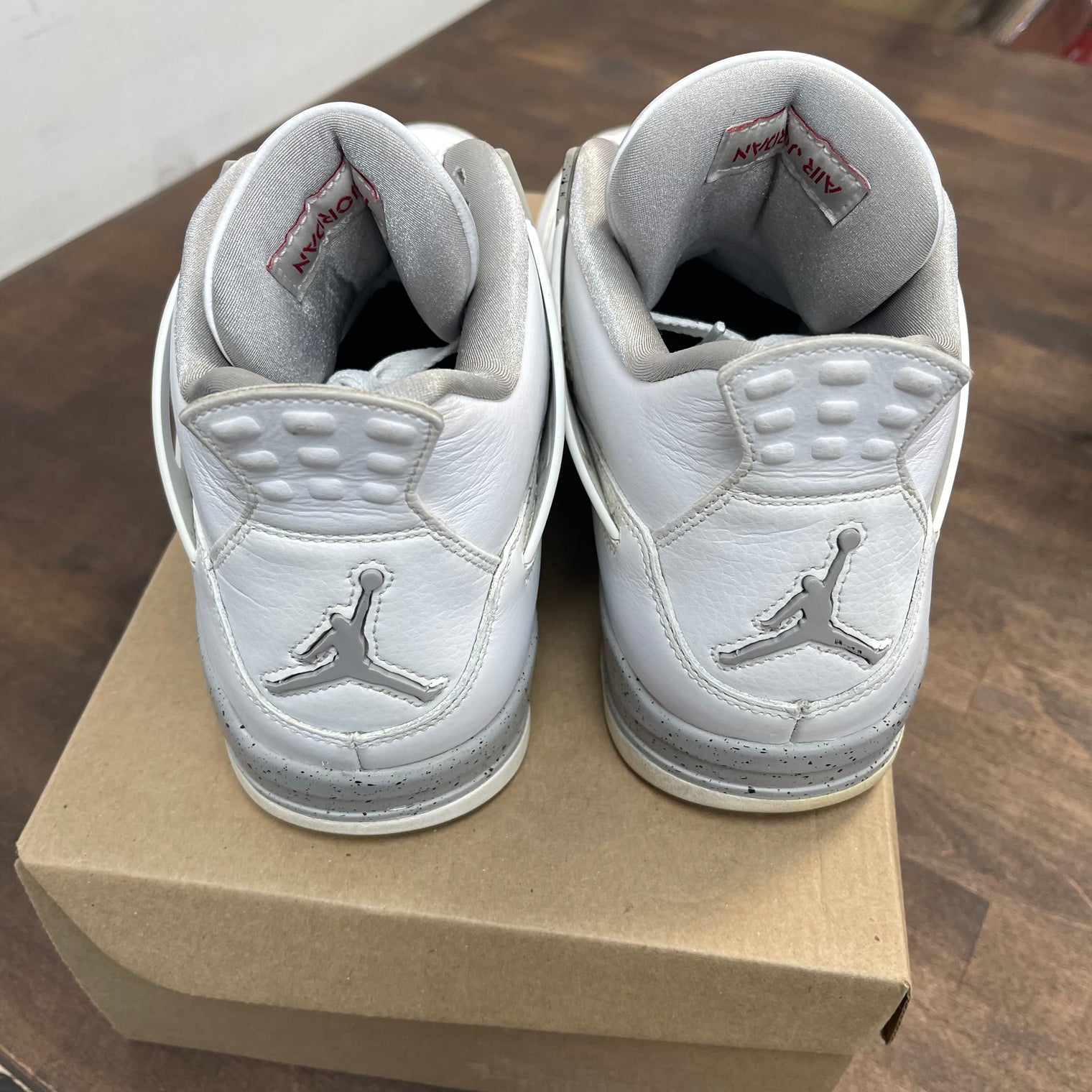 White Oreo Jordan 4 (USED, No Box)