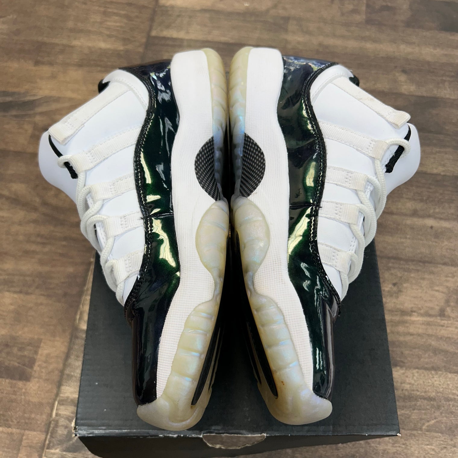 Emerald Iridescent Jordan 11 Low (GS) (USED)