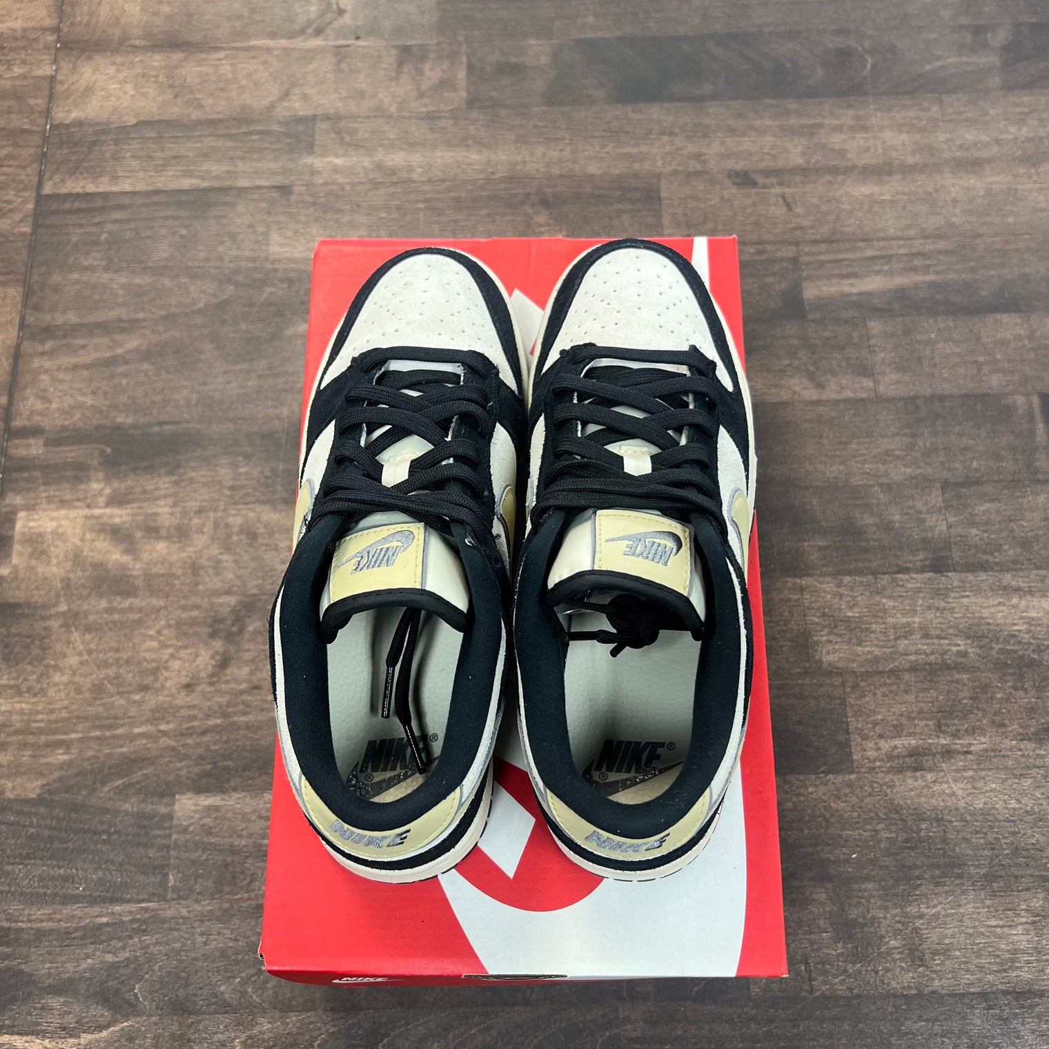 Black Suede Dunk Low (W) (USED)