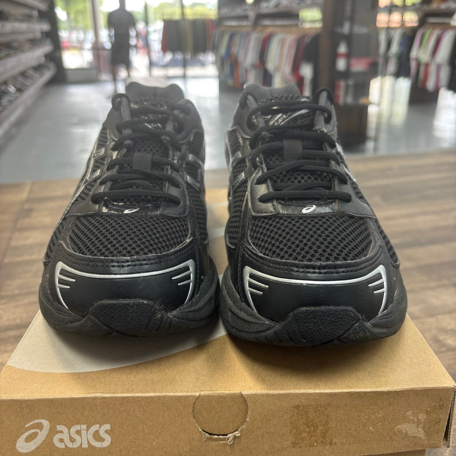 Black Pure Silver Asics 1130 (USED)