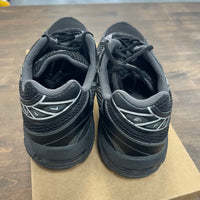 Black Pure Silver Asics 1130 (USED,No Box)