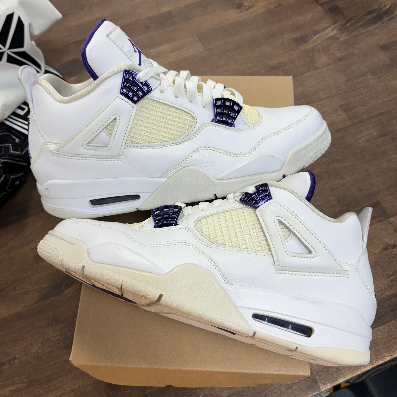 Metallic Purple Jordan 4 (USED, No Box)