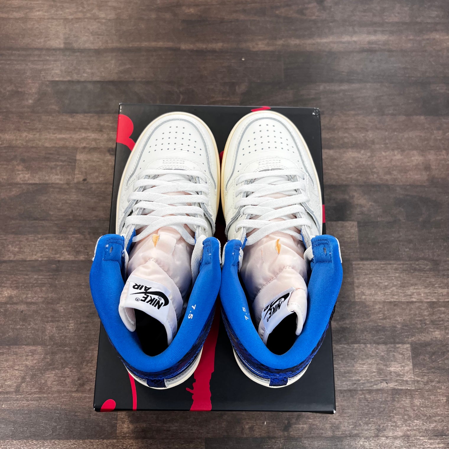 Awake NY Game Royal Air Ship PE SP (USED)