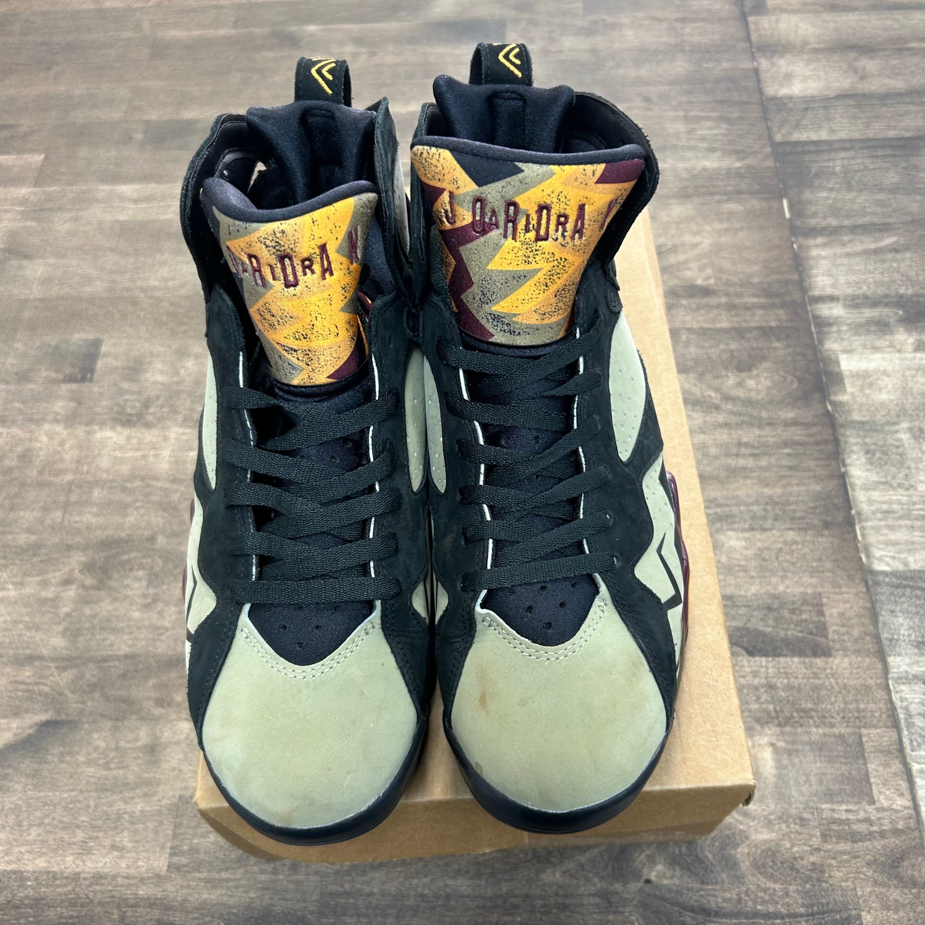 Jordan 7 Retro Black Olive (US 10) (USED,No Box, No Insoles) Size 10 (Pre-Owned) - Image 2