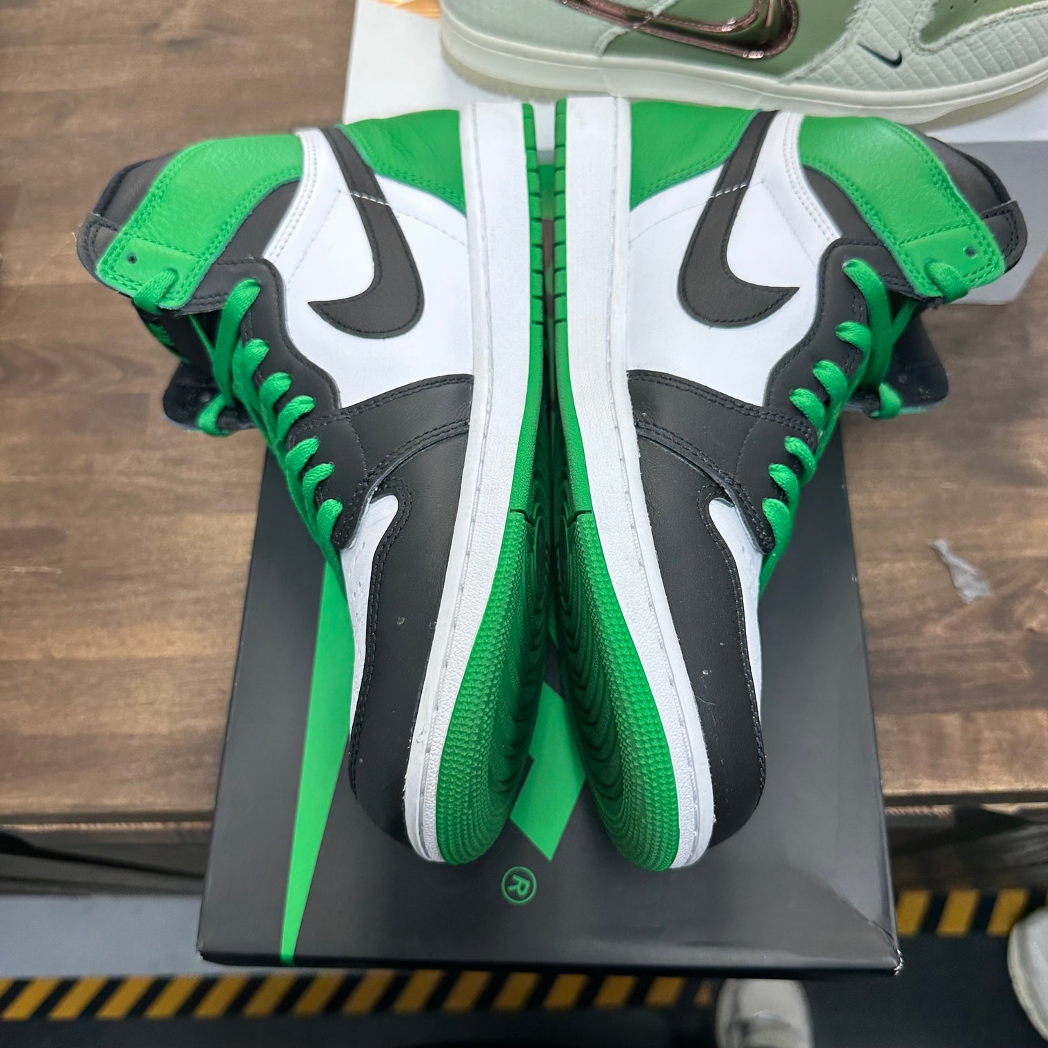 Lucky Green Jordan 1 High (USED)