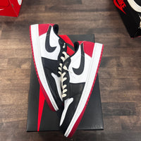 Black Toe Jordan 1 Low (USED)