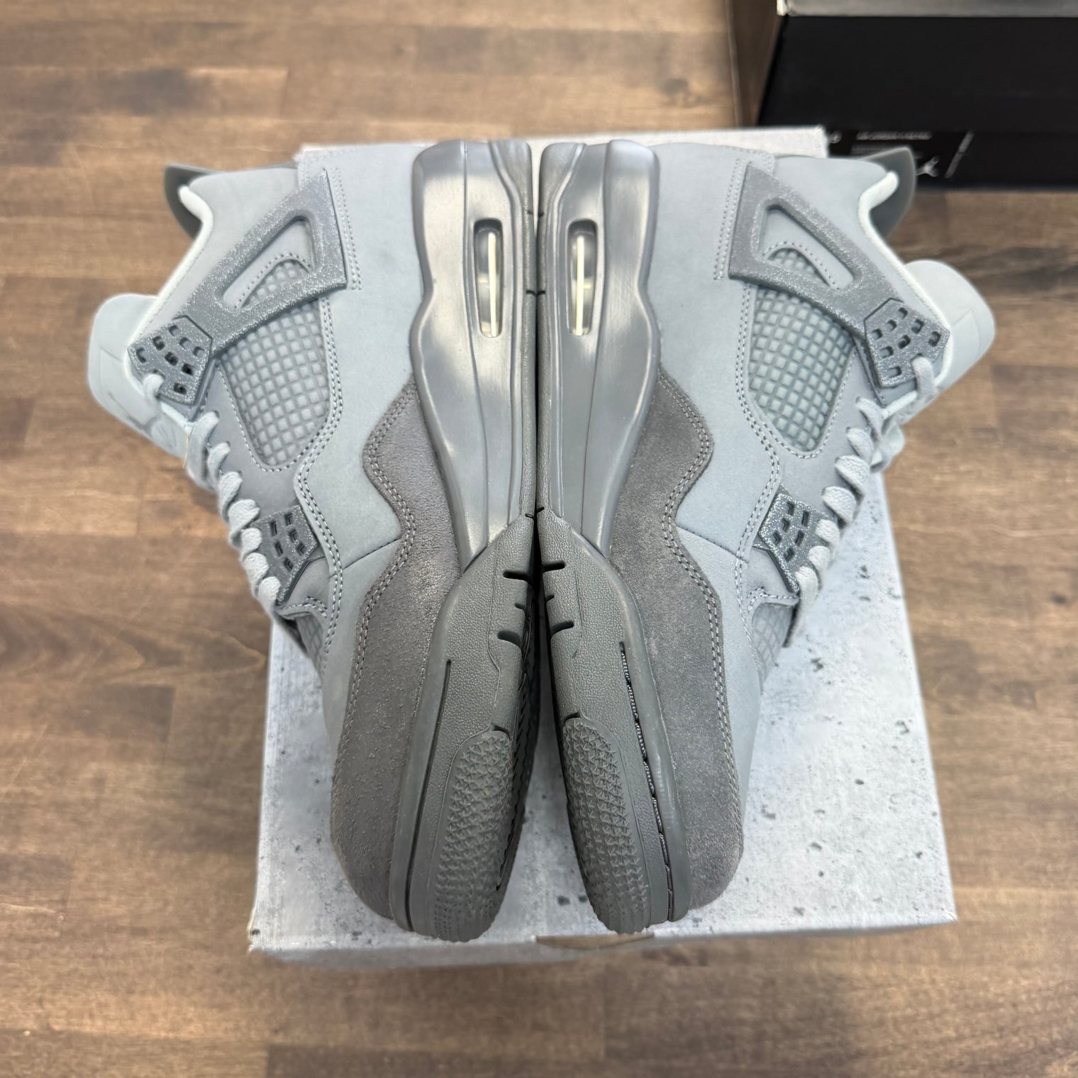 Wet Cement Jordan 4 (USED)