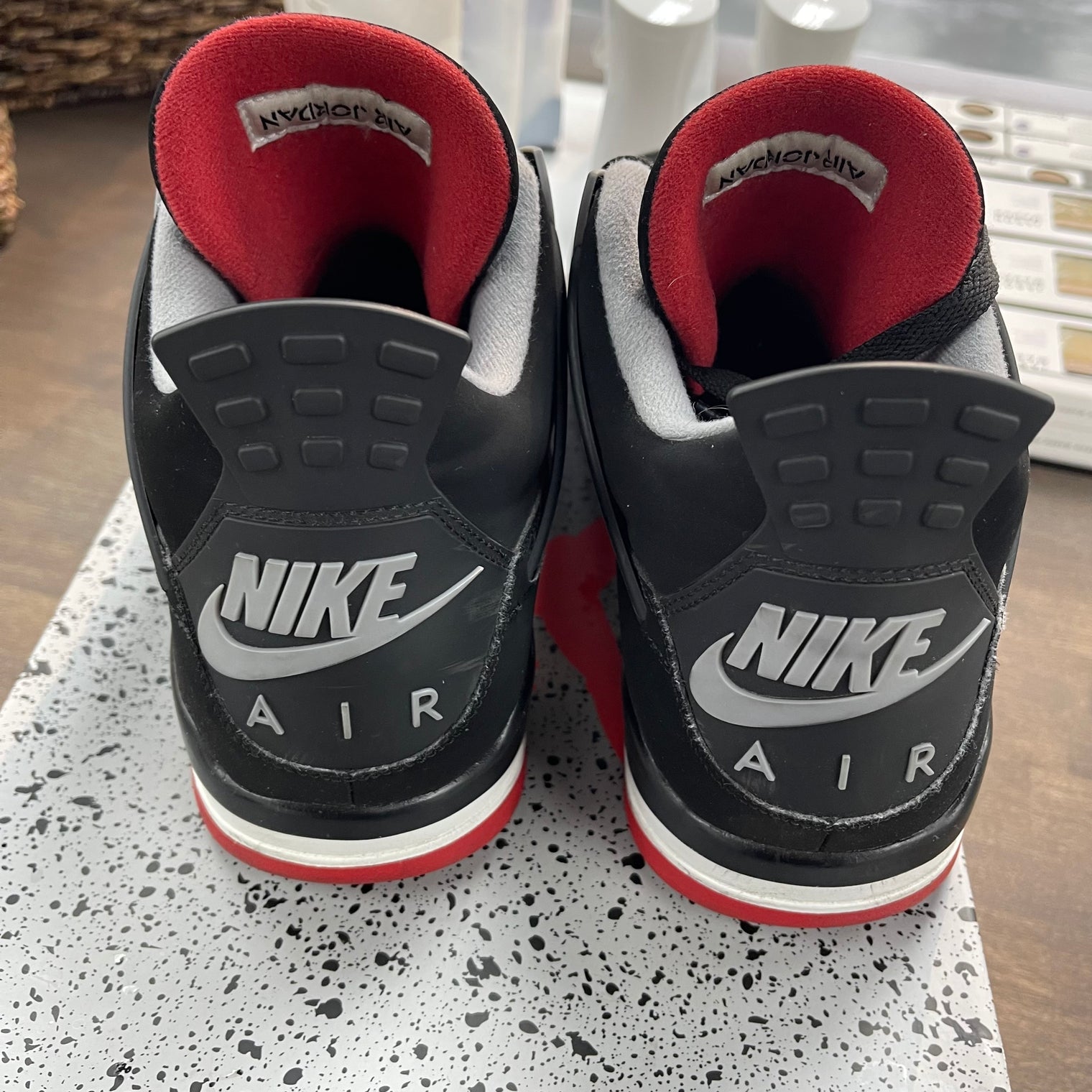 Bred Jordan 4 2019 (USED, No box, Defect)