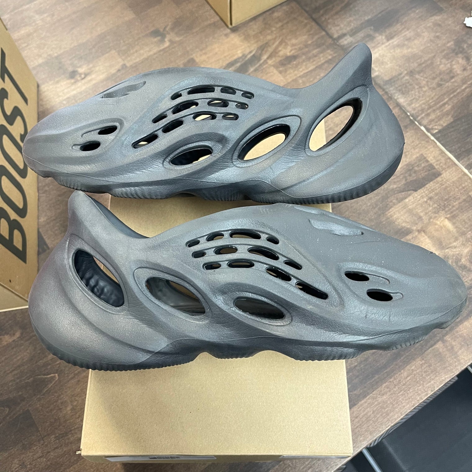 Onyx Yeezy Foam Runner (USED)