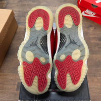 Win like 82 Jordan 11 (USED)