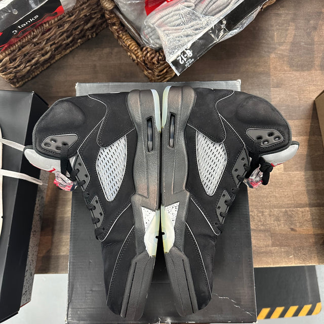 Black Metallic Jordan 5 (2025) (USED)