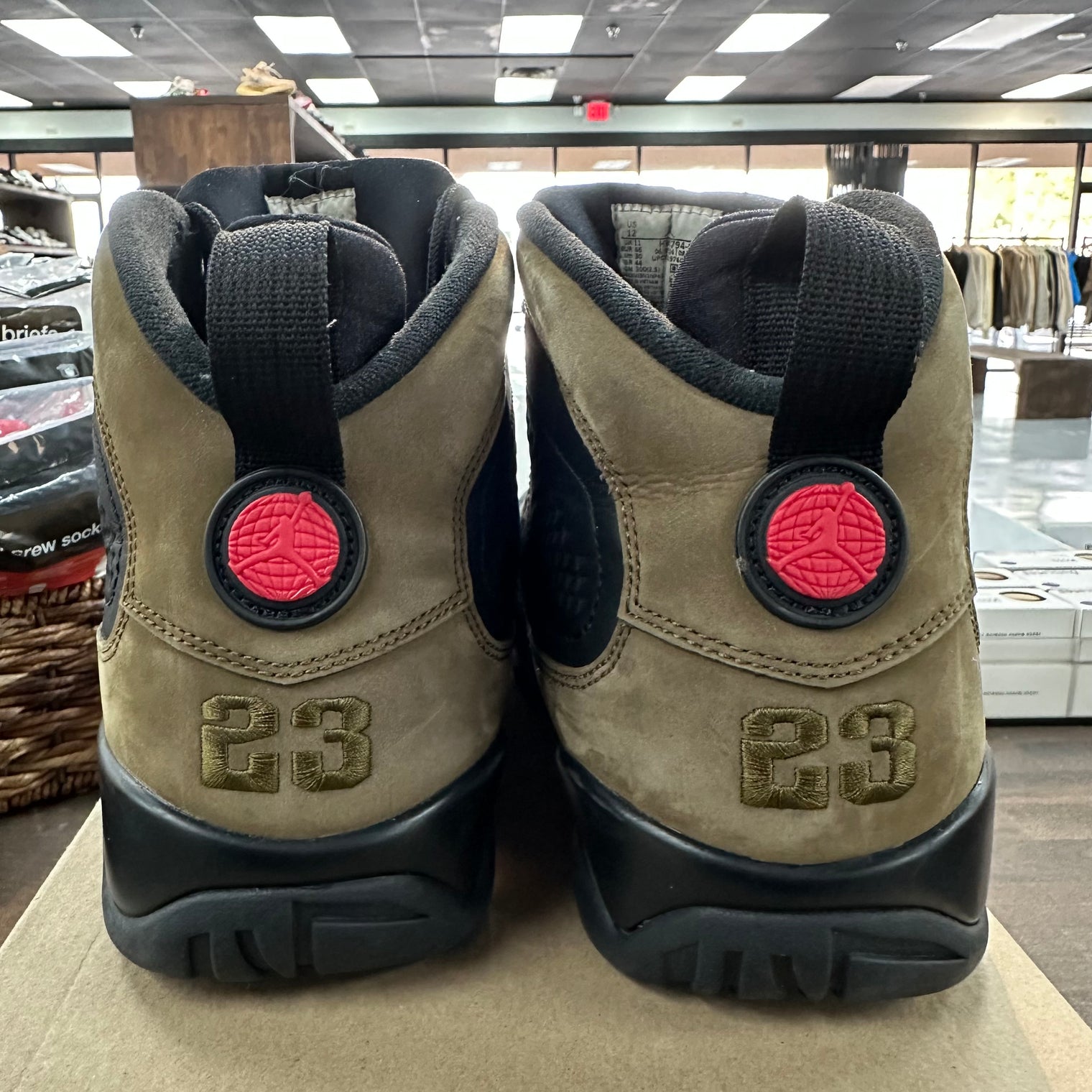 Olive Jordan 9 Retro (USED, No Box)