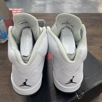 White Metallic Jordan 5 (USED)