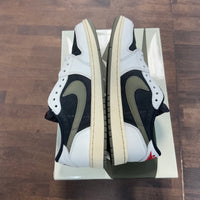 (W) Medium Olive Jordan 1 Low OG Travis Scott (USED)