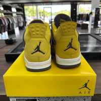 Lightning Jordan 4 Retro (USED)