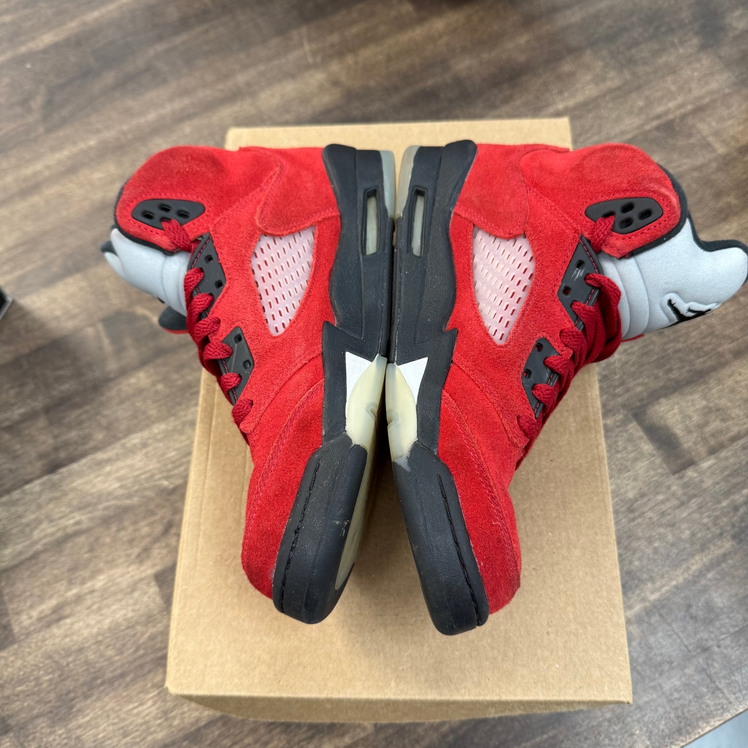 (GS) Raging Bull Jordan 5 (USED,No Box)