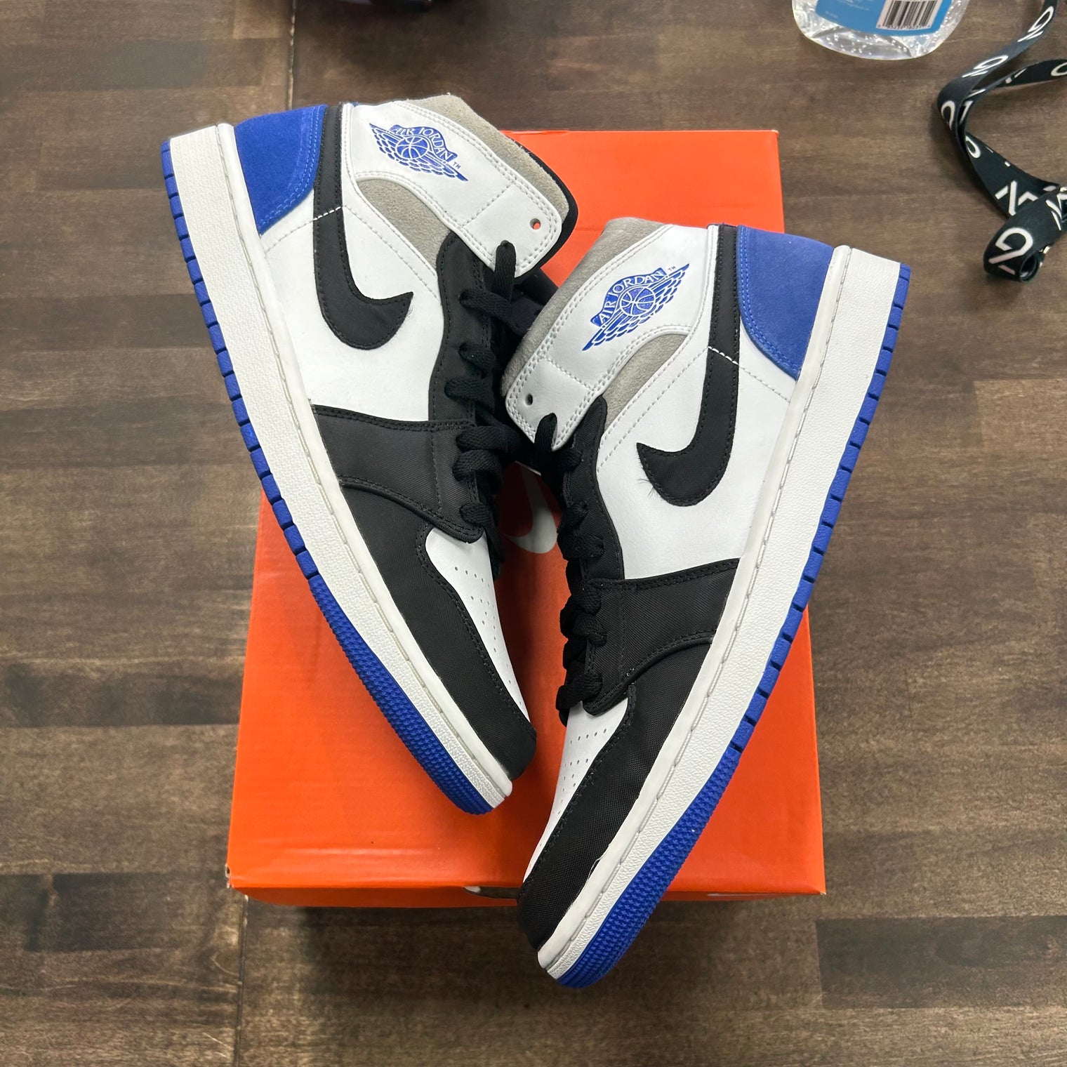Royal Black Toe Jordan 1 Mid (USED, Replacement Box)