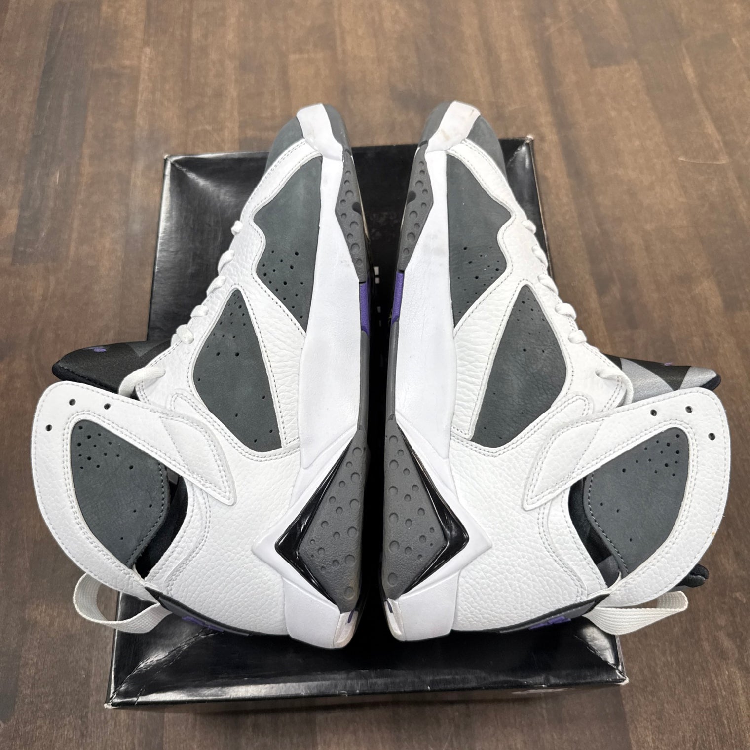Flint Jordan 7 (USED)