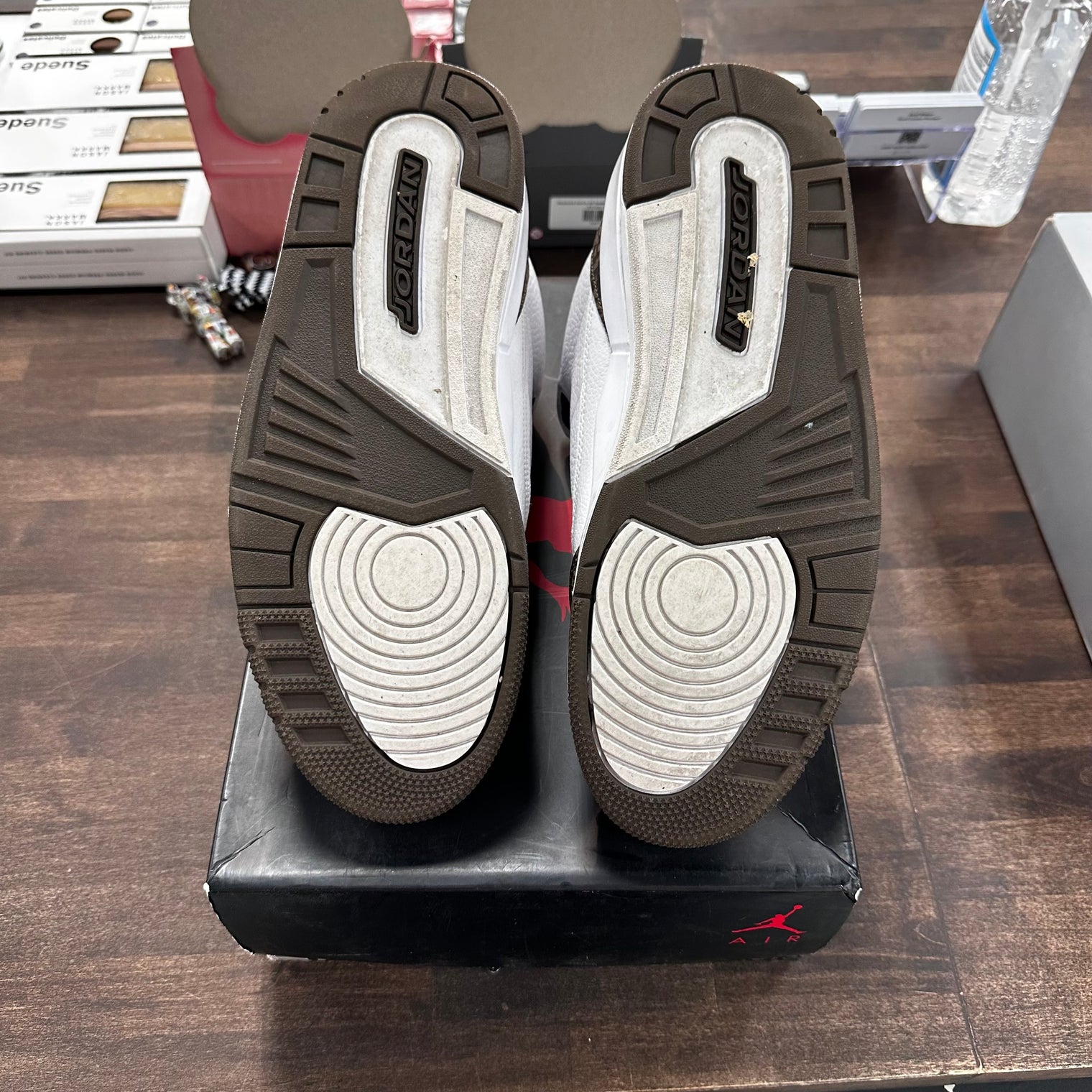 Mocha Jordan 3 (USED)