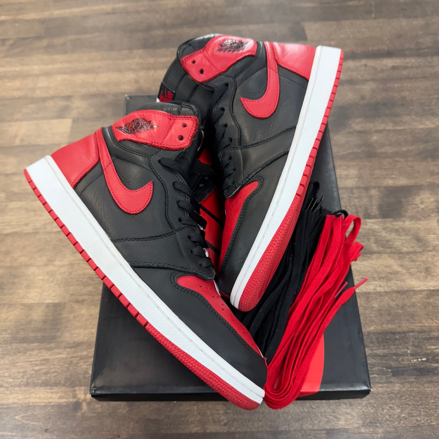 Homage to Home Jordan 1 High (USED)