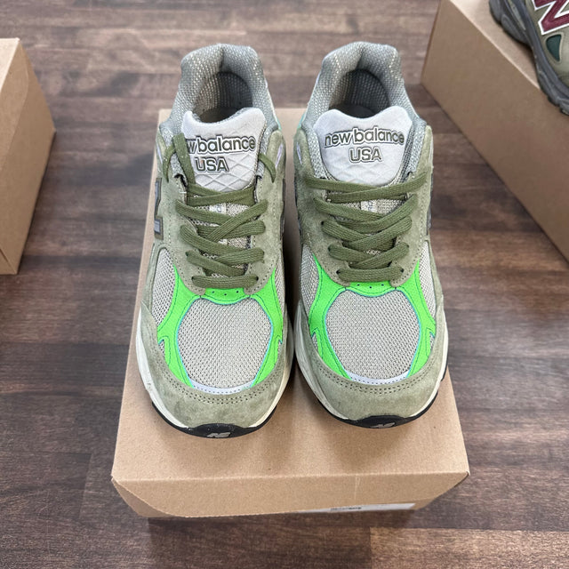New Balance 990v3 Keep Your Family Close (USED,No Box)