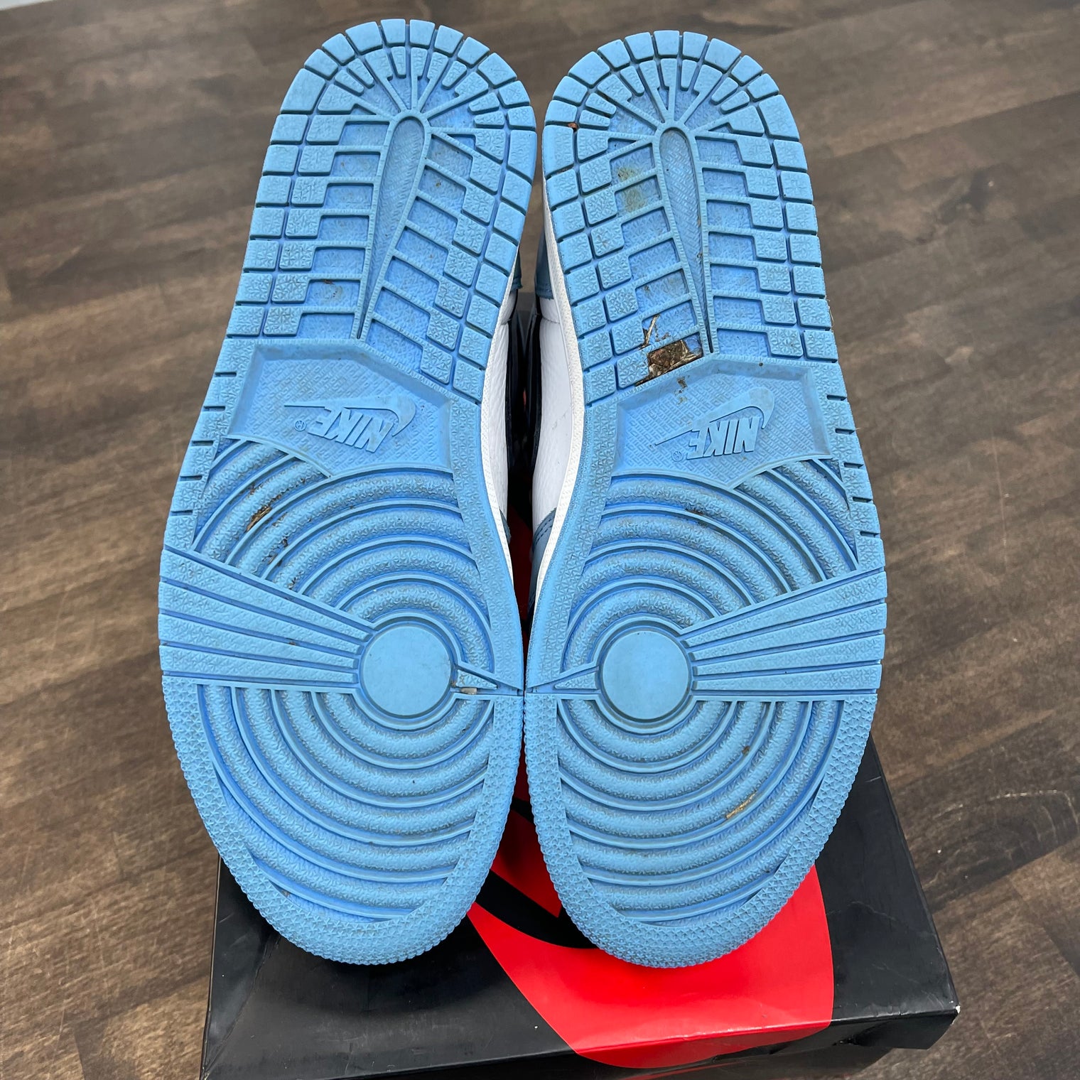 University Blue Jordan 1 High (USED, No box)