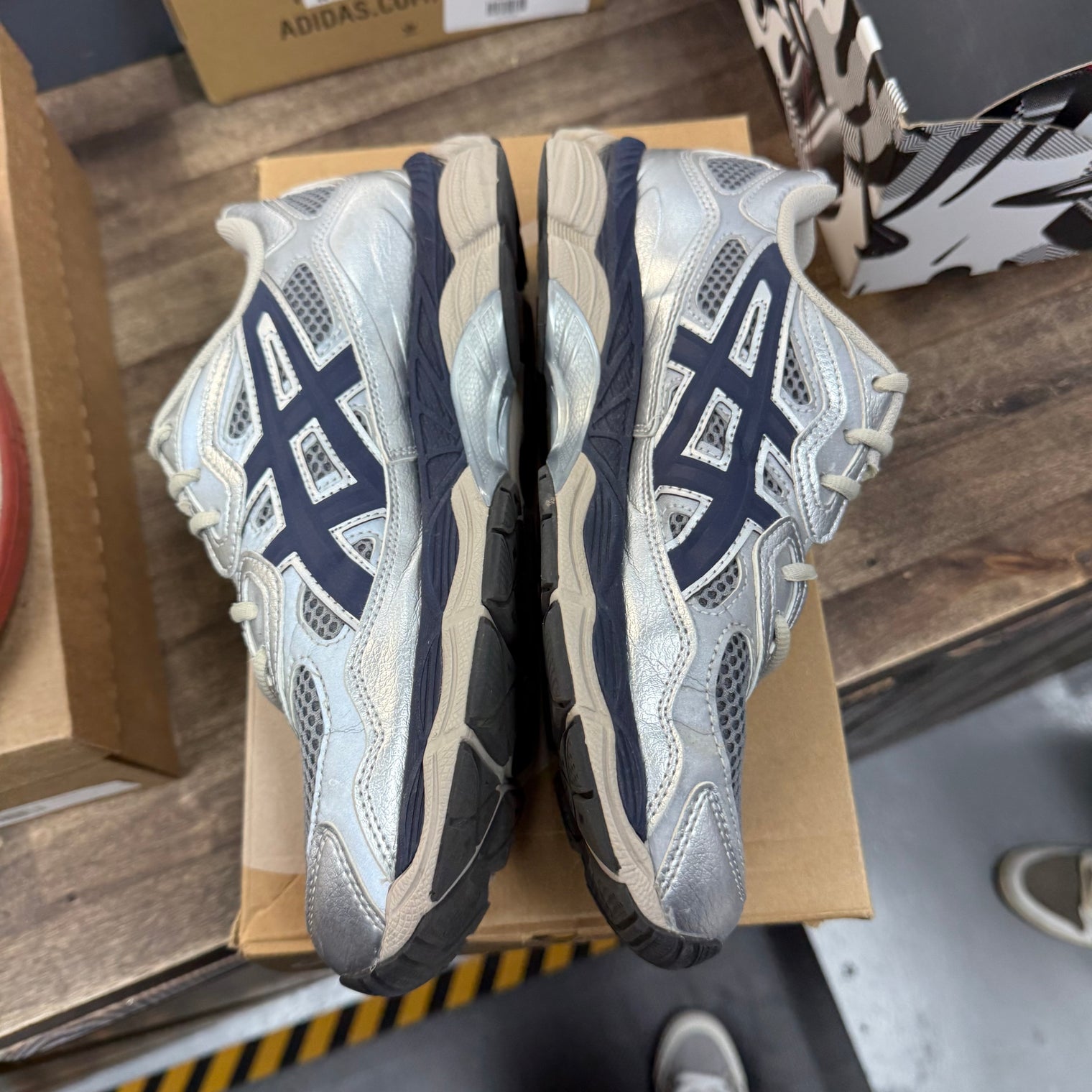 Billy Pure Silver Midnight ASICS Gel-NYC (USED)
