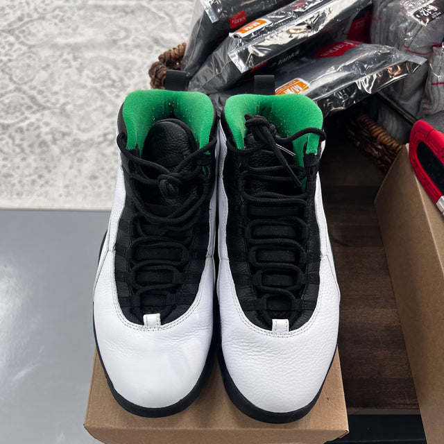 Seattle Jordan 10 (USED, No Box)