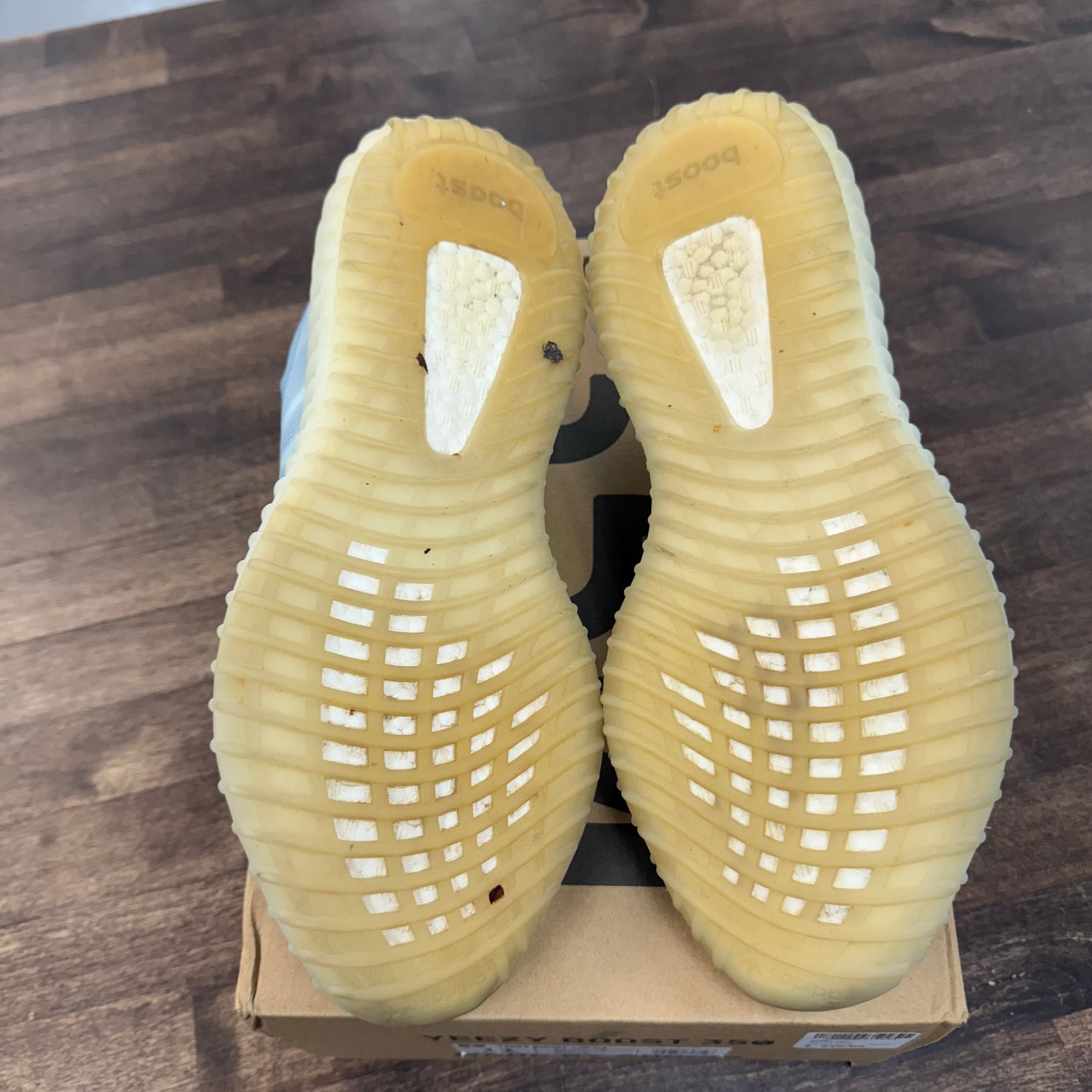 Mono Ice Yeezy 350 (USED)